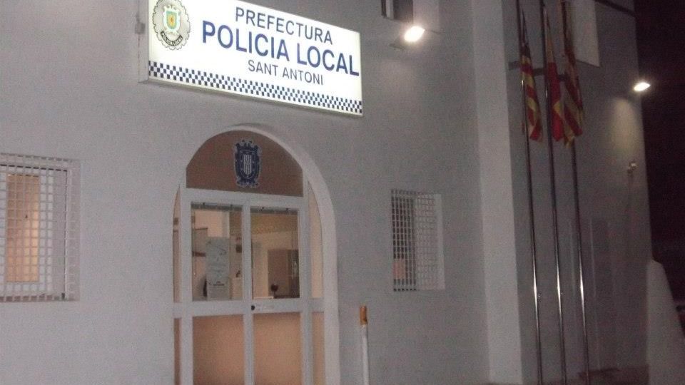 policia local sant antoni comisaria