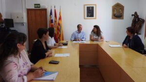La consellera Pilar Costa en su primera visita oficial a Formentera
