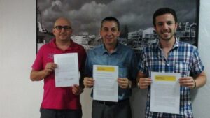 Pons, al la derecha de la imagen junto a Miquel &Agrave;ngel Maria y Rafa Mu&ntilde;oz