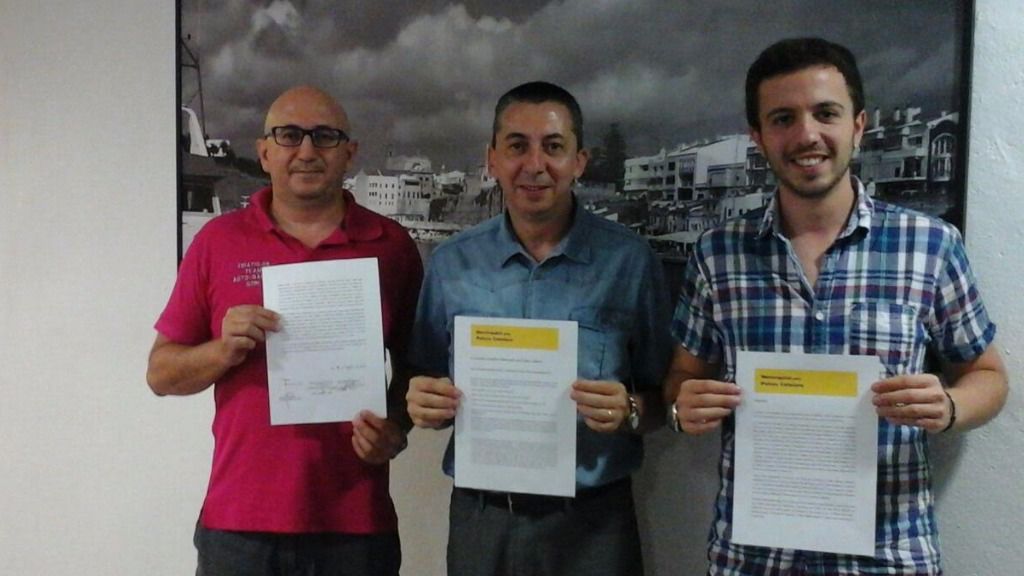 Pons, al la derecha de la imagen junto a Miquel Àngel Maria y Rafa Muñoz