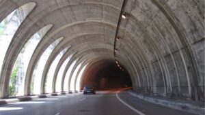 t&uacute;nel de G&eacute;nova