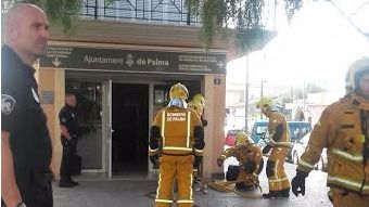 Momento de la extinción del incendio