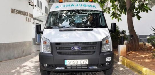 Una ambulancia trasladó al herido.