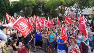 La pr&aacute;ctica totalidad de camareras de piso son mujeres