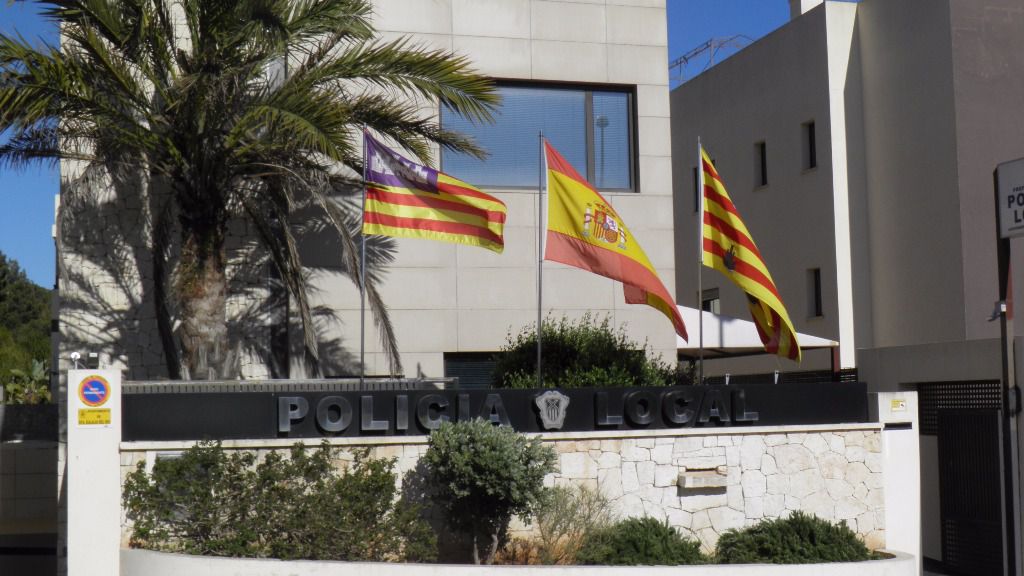 policia local santa eularia