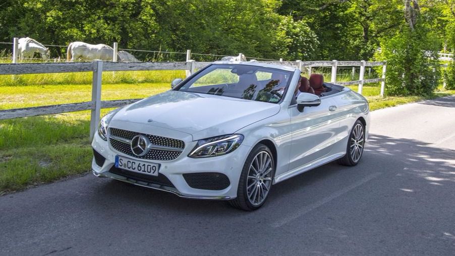 El nuevo Clase C Cabrio de Mercedes-Benz cuenta con una imagen impresionante