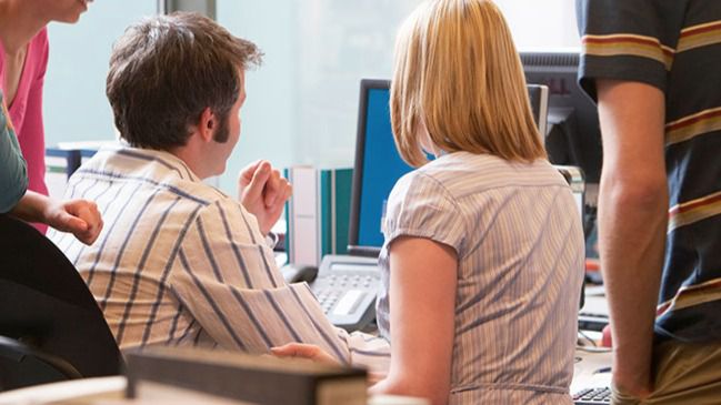 Cierra el cuarto mes del año en positivo