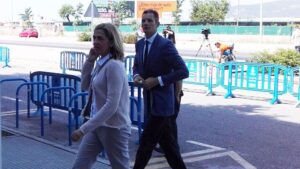 Cristina de Borb&oacute;n e I&ntilde;aki Urdangarin llegando al EBAP