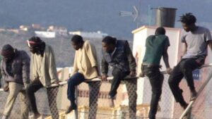 La Polic&iacute;a acusa al detenido por favorecer la inmigraci&oacute;n ilegal