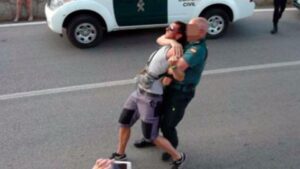 Momento de una de las detenciones