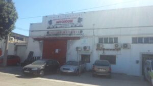 Nave registrada por la Guardia Civil en la calle Selleters i Basters