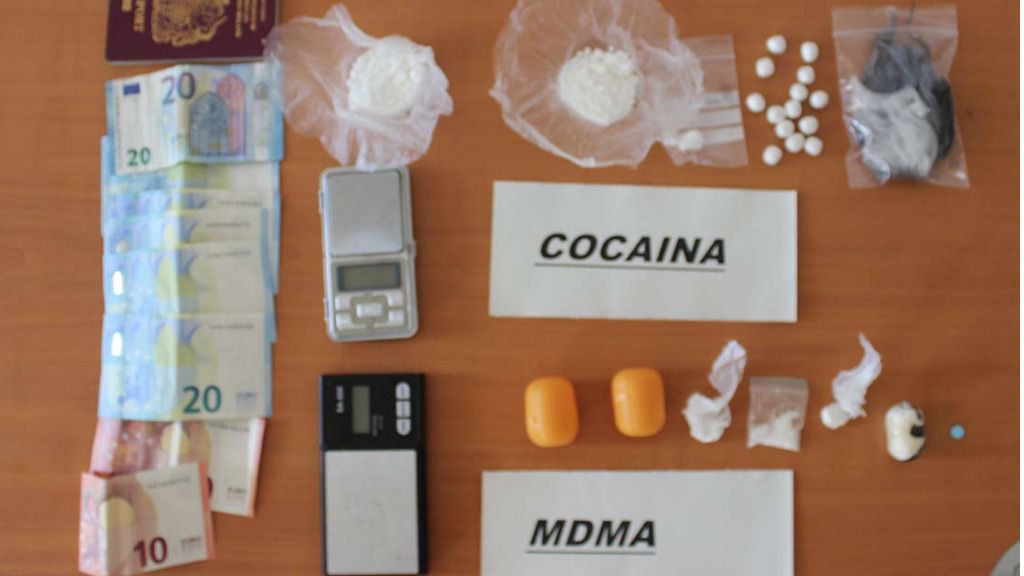 Drogas, dinero y efectos incautados