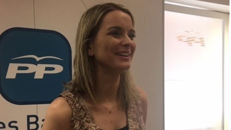 Prohens comparece ante los medios