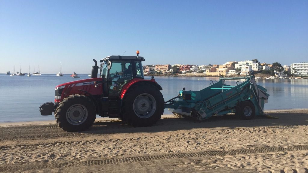 maquinaria limpieza playas