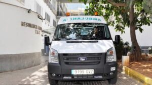 Una ambulancia traslad&oacute; al herido hasta la cl&iacute;nica