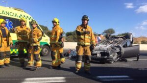 Los bomberos de Palma y servicios sanitarios se han desplazado hasta el lugar