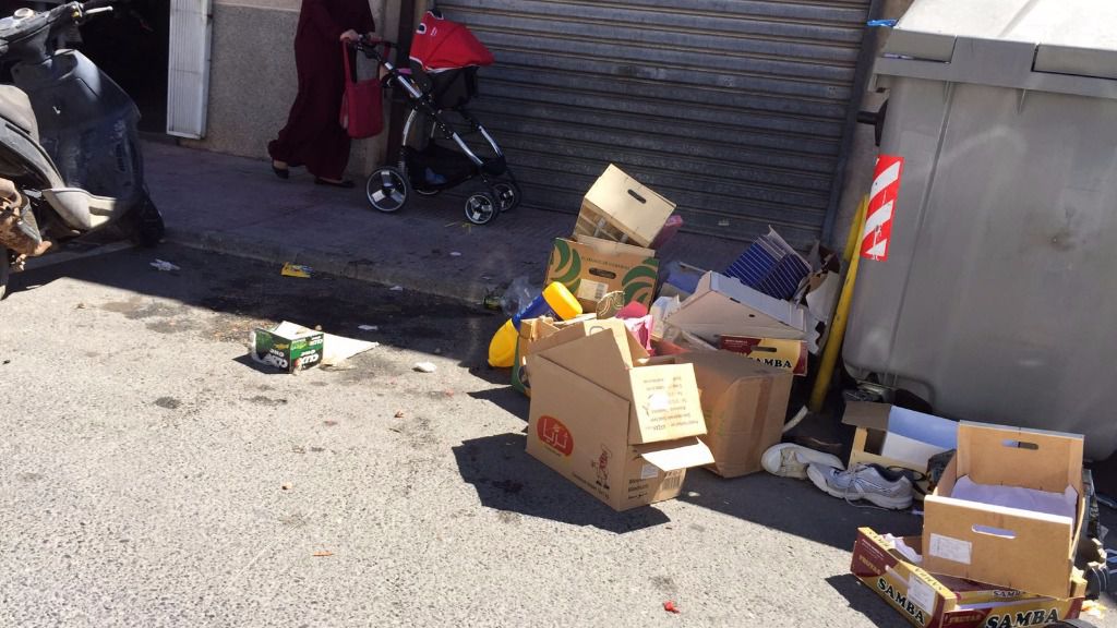 Los residuos todavía forman parte del paisaje de urbano