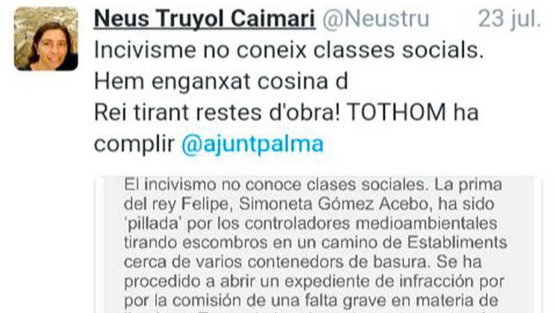 Tuit de la regidora en la que señala a la prima del rey