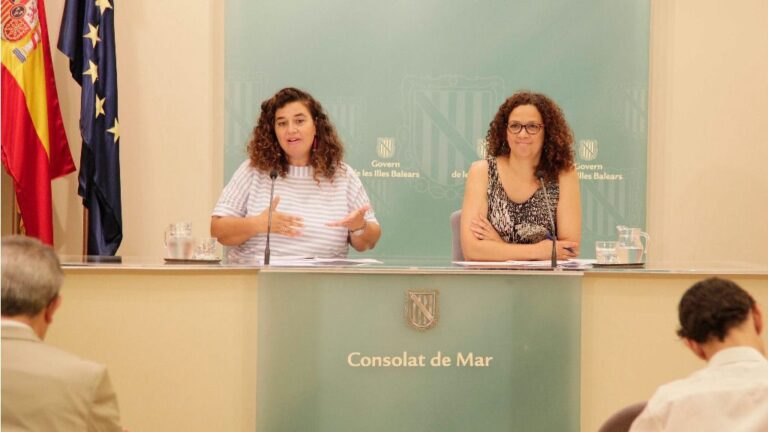 Costa y Cladera, en rueda de prensa