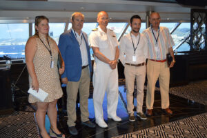 visita crucero seven seas explorer torres y ruiz