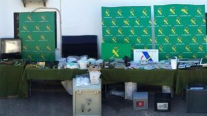 www.mallorcadiario.com_galerias-noticias_galerias_440454_1468241120_guardiacivil7