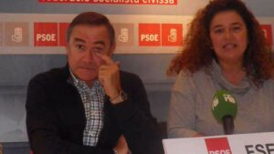 Imagen de archivo de Xico Tarr&eacute;s junto a Pilar Costa