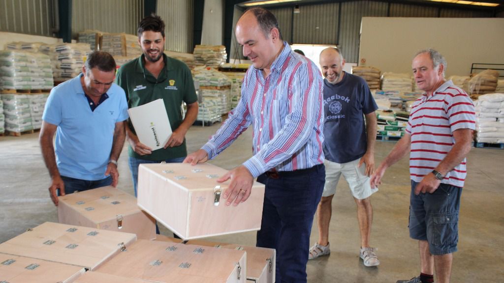 reparto trampas serpientes santa eularia