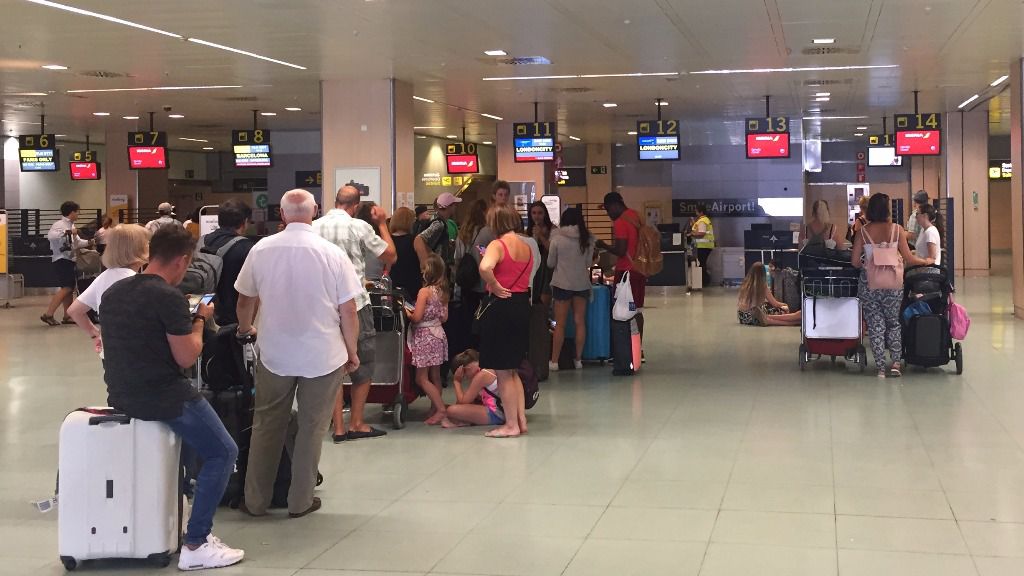 aeropuerto eivissa facturacion