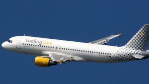 avi&oacute;n Vueling