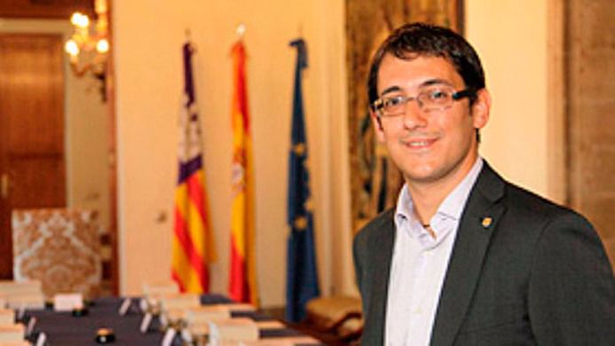 El conseller Iago Negueruela