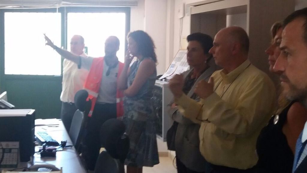 Las conselleras Cladera y Gómez en el centro de operaciones