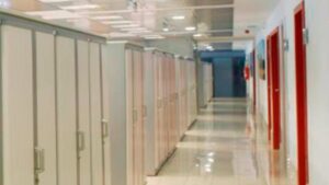 El &oacute;xido empieza a apreciarse ya en algunos de los techos del centro