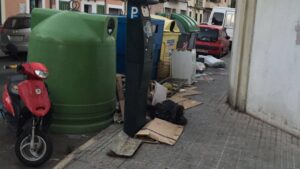 En la zona cercana a l' Escola Oficial d' Idiomes