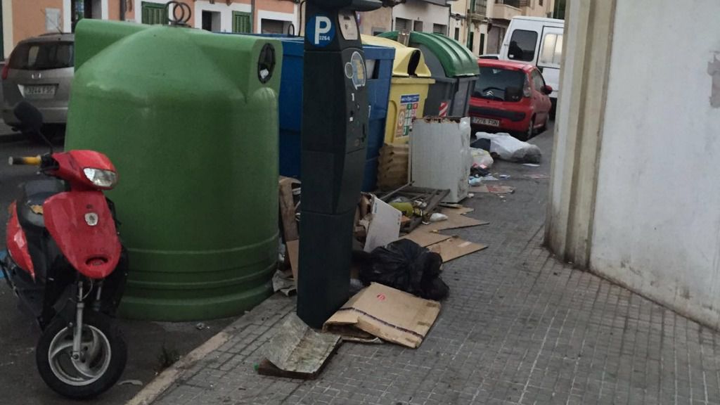 En la zona cercana a l' Escola Oficial d' Idiomes