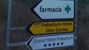 carteles publicidad siesta