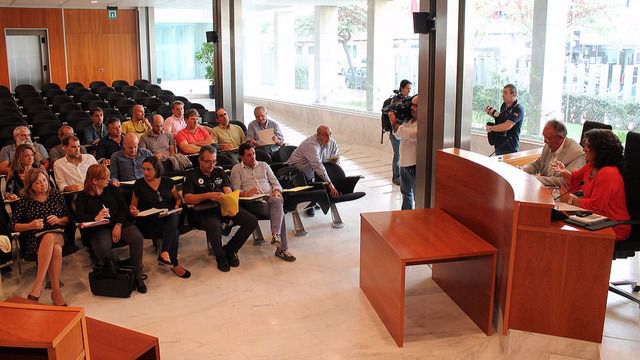 reunión comisión intrusismo
