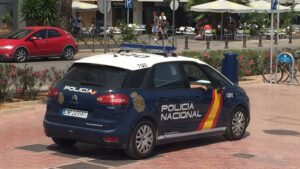 policia nacional coche patrulla