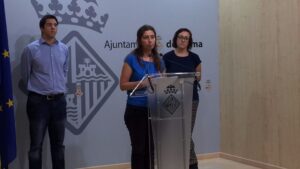 Neus Truyol, en el centro