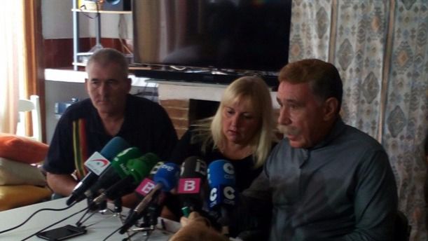 Rueda de prensa de la familia con el abogado
