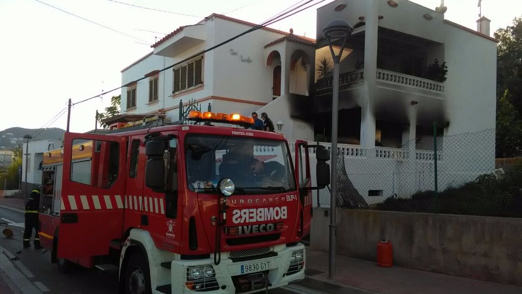incendio vivienda santa eularia bomberos