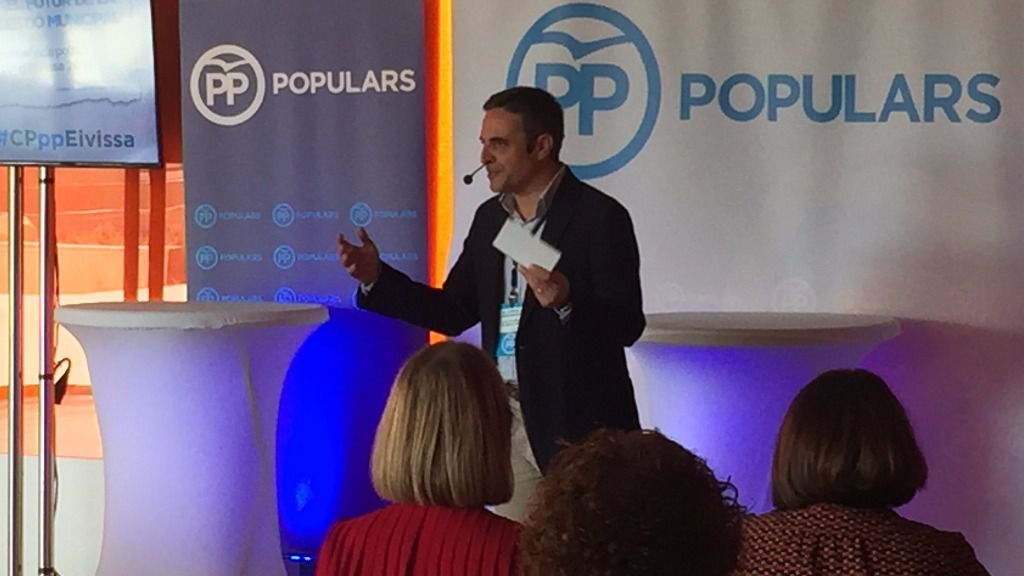 Marí Bosó ha clausurado la conferencia política del PP de Eivissa