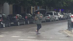 lluvia temporal paraguas