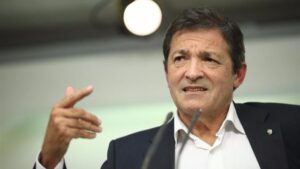 Javier Fern&aacute;ndez