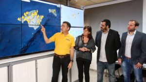 Primer encuentro p&uacute;blico de Armengol y Vidal tras la bronca del Consell de Govern