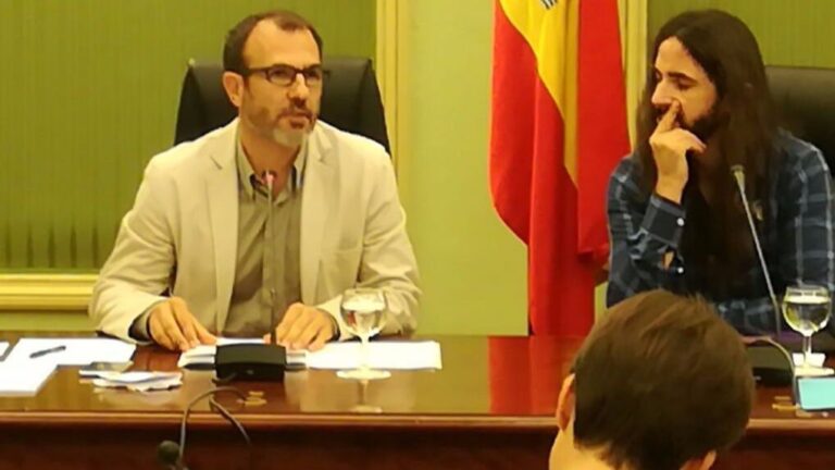 Coordinará un programa de actuaciones con otras conselleries del Govern.