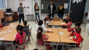 El Conseller Vidal ha entrado en las aulas