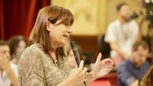 Armengol pide celeridad en la resoluci&oacute;n de la crisis