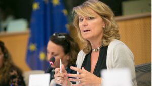 Imagen de la Eurodiputada Popular, Rosa Estar&agrave;s