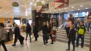 El Corte Ingl&eacute;s es uno de los establecimientos que se ha adelantado