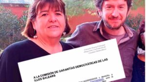 La presidenta del Parlament ya ha registrado sus alegaciones al expediente de Podem